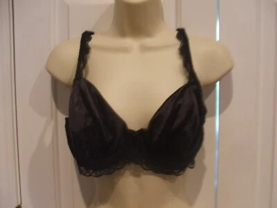 NUEVO EN PAQUETE FREDERICK'S OF HOLLYWOOD NEGRO SATINADO Y ENCAJE CON AROS sujetador 34 C Foto 1 de 2
