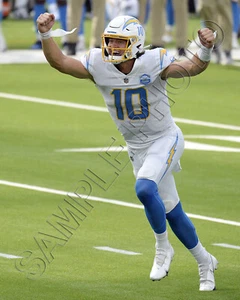 JUSTIN HERBERT LOS ANGELES CHARGERS 8X10 PHOTO #2 - Picture 1 of 1