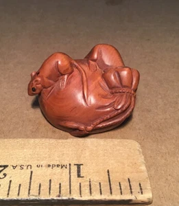 Japanese Boxwood Netsuke - 3 Mice on Bag - Signed - Picture 1 of 8