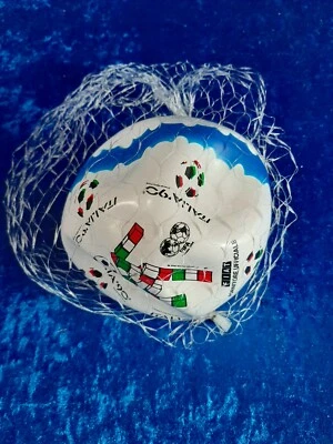 *I90 Italia 90 Mondo Pallone da calcio nuovo in rete promo FIAT vintage BLU - Immagine 1 di 3