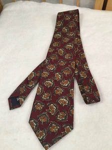 BURBERRY Of London Seidenkrawatte Herren Burgunderrot Blumendruck Hergestellt in den USA - Bild 1 von 5