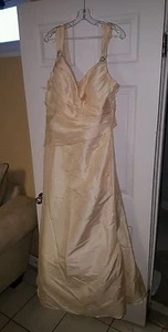 Mary's Bridal Wedding Dress/Evening Gown- Ivory - Picture 1 of 4