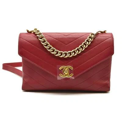 Bolso pequeño con solapa de coco cosido Chevron de piel de becerro CHANEL rojo Foto 1 de 4