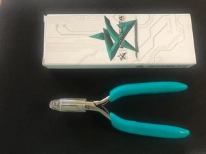 Excelta 60 Deg Bent Nose Pliers, 6' Long Grips - 2829L - Picture 1 of 5