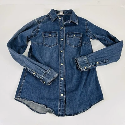 Duluth Trading Co XS Denim Pearl Snap Work Shirt Blue Cotton Blend Long Sleeve - Image 1 of 4