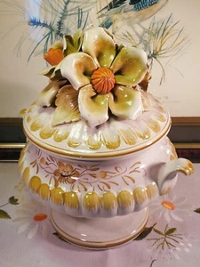 Capodimonte Bonbonier Made in Italy. For G.H. MC Donald. Rare Collectable - Picture 1 of 18