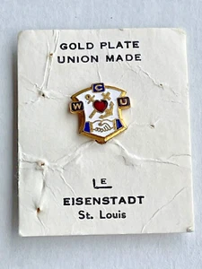 Pin vintage WCU placa de oro hecho en unión Eisenstadt St. Louis en tarjeta original - Imagen 1 de 3