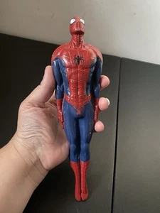 SwimWays Spider-Man Dive & Glide Pool Wasserspielzeug schwebt unter Wasser 9 Zoll - Bild 1 von 5