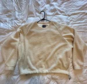 Suéter Pullover Sherpa Polar Tela Estándar Beige Tostado Mediano Acogedor Estilo Peluche - Imagen 1 de 6