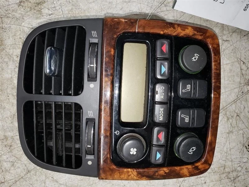 04-07JAGUAR XJ8 Control Temperatura Trasero AC 108276 Foto 1 de 1