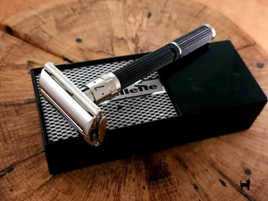 Navaja de seguridad ajustable Gillette Black Handle Super 109 - V3 1975 - Imagen 1 de 8