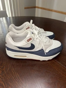 Nike Air Max 1 LX FD2370-110 Women’s 9 Men’s 7.5 Obsidian Light Orewood Brown - Bild 1 von 16