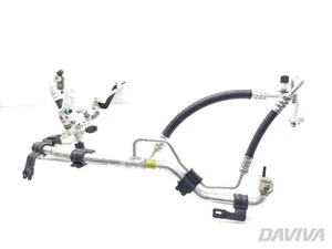 Renault Clio A/C Air Conditioning Pipe Hose 0.9 TCe 90 Petrol 66kW (90 HP) 2018 - Picture 1 of 11