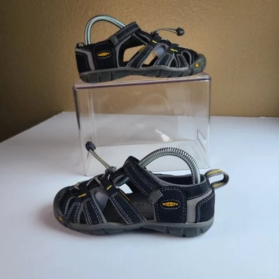 Keen Boys Yellow Seacamp II CNX Keen Waterproof Sandals kids size 1 - Image 1 of 4