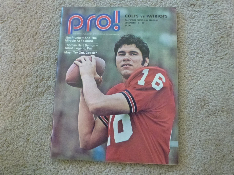 HTF DECEMBER 19 1971 NFL Baltimore COLTS vs PATRIOTS PLUNKETT Game Program EUC - Image 1 of 4