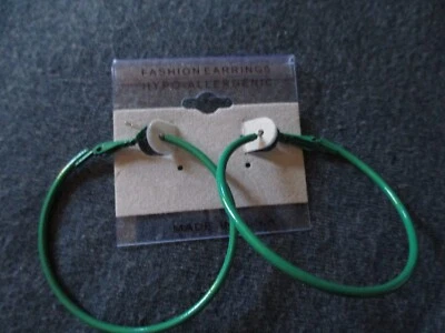 Pendientes de aro de moda hipoalergénicos verdes Foto 1 de 4