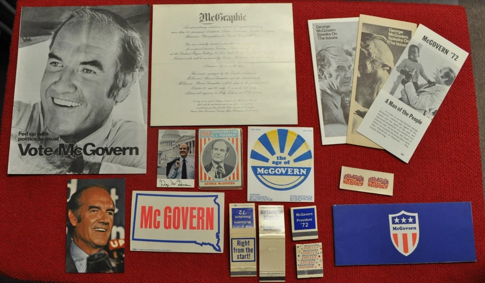 16 folletos folletos de cubiertas de cerillas de artículos de papel político de George McGovern Foto 1 de 1