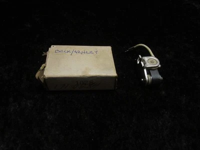 NOS 1973-1975 Toyota Corolla Beck/Arnley Ignition Contact Point Set Foto 1 de 3