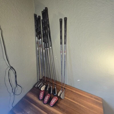 Juego de hierros híbridos Adams Golf IDEA A30s 3-S (9 palos) Foto 1 de 4