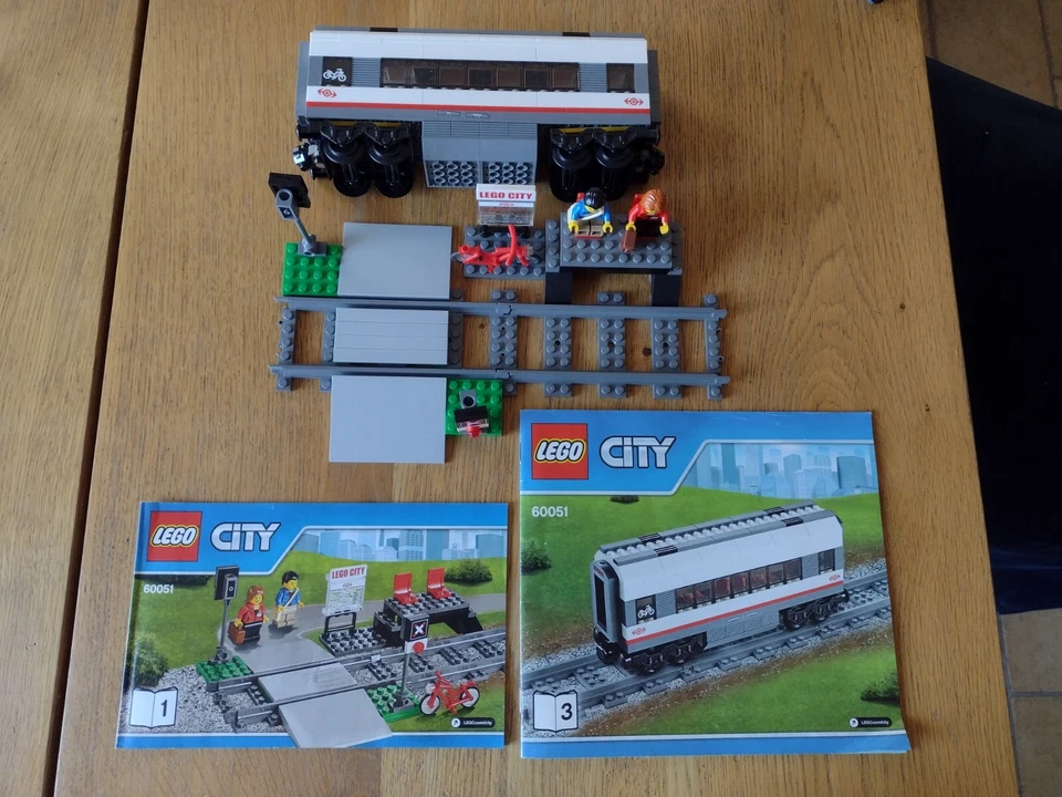 Lego® City Ferrovia - RC - da 60051 Set 1+3 - Carro centrale e BHF - con BA - Immagine 1 di 1