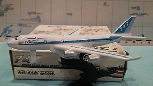 avion AIRBUS 747 AirBus Plane Model Series bleu a friction 1/600 avion miniature - Imagen 1 de 1
