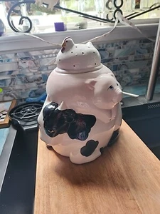 Stacked Cow, Pig and Chicken Cookie Jar - Picture 1 of 11