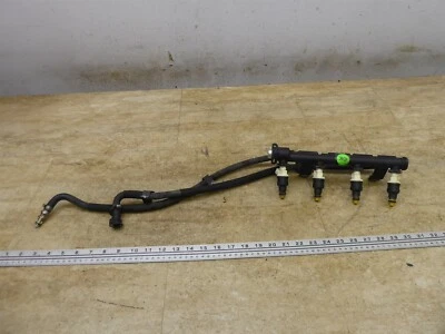 BMW K1200GT S690-1 2003. riel de combustible e inyectores chorros Foto 1 de 4