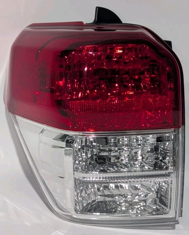 Luz trasera izquierda del lado del conductor para Toyota 4Runner Limited SR5 2010-2013 *VER DESCRIPCIÓN* Foto 1 de 4
