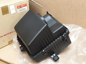 Kia Sorento Air Intake Cleaner Filter Box 2.5 CRDI 2006-2011 28110-3E700 Genuine - Picture 1 of 9