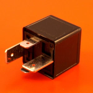 Automotive Relay 12V 70Amp 4 Pin Normally Open - Genuine Tyco/TE Part - Picture 1 of 2