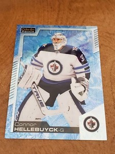 2020-21 O-Pee-Chee Platinum Arctic Freeze 16/99 Connor Hellebuyck #114