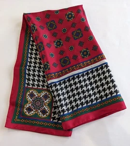 Scarf Vintage Classic Square Italy Made Quality Item Geometric Design Red/Black - Picture 1 of 5