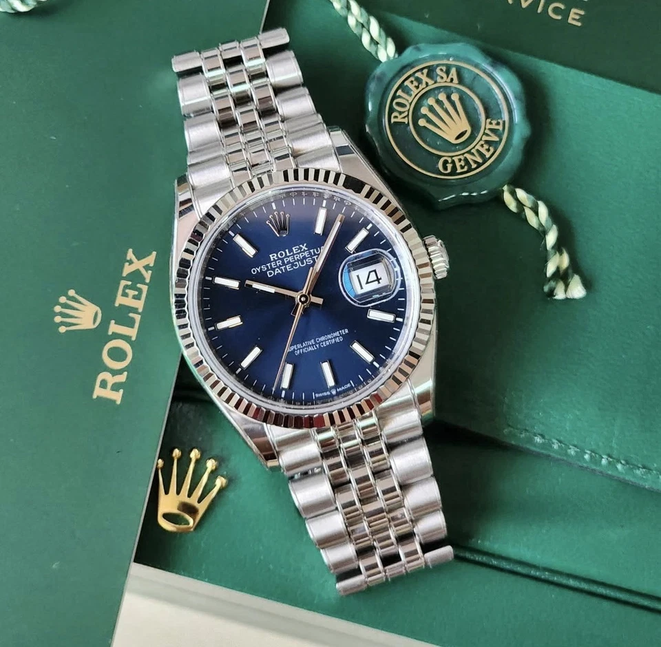 Rolex Datejust 2022 36 mm esfera azul 126234 Foto 1 de 4