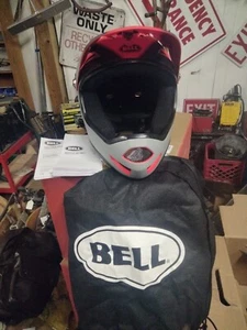 Casco de ciclismo Bell Sanction adulto mediano mate carmesí/pizarra/gris*tiene marcas* - Imagen 1 de 8