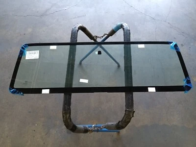 Совершенно новый 2001-2006 Jeep Wrangler лобовое стекло ламинированное стекло - Изображение 1 из 4