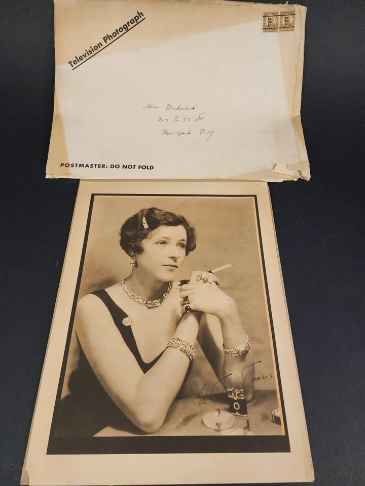 Foto original de CBS Girl Natalie Towers $1,000,000 FOTO JOYA CBS Foto 1 de 4