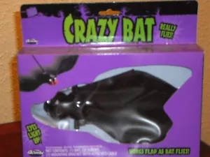 Fun World Halloween Crazy Flying Bat - Picture 1 of 1