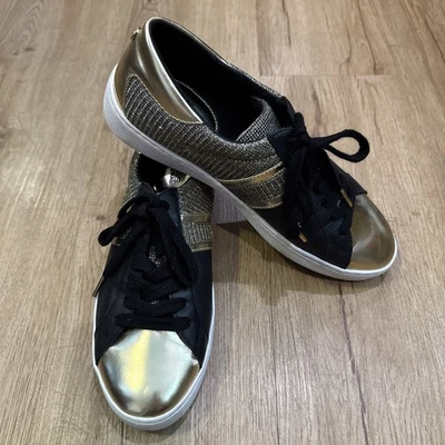 Michael Kors 运动鞋 9M Keaton 条纹闪光链网眼黑色金色领带 — 第 1/4 张图片