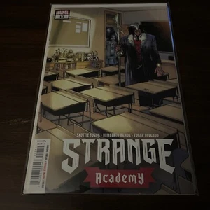 Strange Academy 17 variante casi nuevo - Imagen 1 de 5