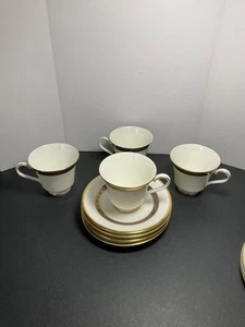 Royal Doulton Fine Bone China Harlow Teetasse Tassen Untertassen Teller 1973 4er Set - Bild 1 von 8