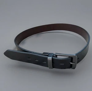 Boys LEVI'S Belt Black Brown Silver Buckle Size M Medium 26 28 Kids Youth - Picture 1 of 5