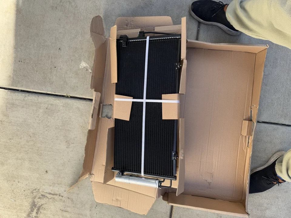 UAC A/C Condenser CN 3392PFC HRX1901UL Fits 2004-2007 Subaru Impreza Saab 9-2X - Image 1 of 3