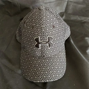 Under Armour Hat Great Youth S/M - Picture 1 of 3