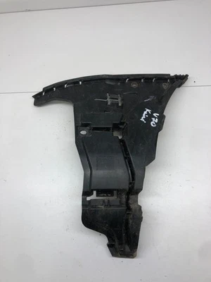 Volvo V70 2006 Left  Front bumper mounting bracket 08693181 DRA78597 - Image 1 of 3