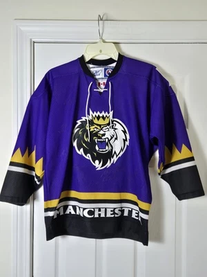 Футболка с автографом команды Reebok Manchester Monarchs AHL молодежный размер L/XL фиолетовая - Изображение 1 из 4