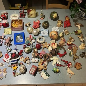 large lot Christmas Ornaments 60's 70's 80's 90's multi materials - Picture 1 of 24