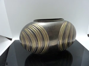 Vtg MCM 4" Antiqued BRASS OVAL Heavy VASE POT Modern - Picture 1 of 6