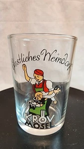Vintage Gastliches Weindorf Krov Mosel Naughty Boy Shot Glass, sculacciata - Foto 1 di 5