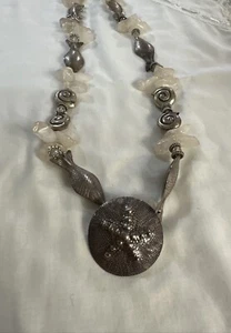 Necklace With Sea Themed Look - Picture 1 of 6