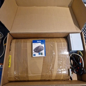 Amiga 500+ Pack, (Optional PiStorm HDMI Kit) - Afbeelding 1 van 8